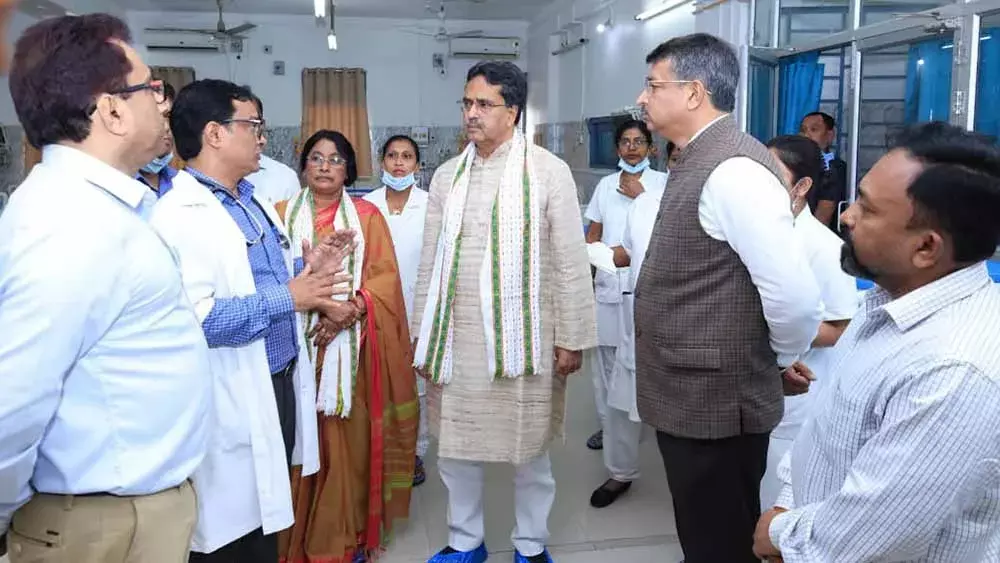 त्रिपुरा सरकार ने सुपर-स्पेशियलिटी अस्पताल के लिए GNRC के साथ समझौते पर हस्ताक्षर किए साहा
