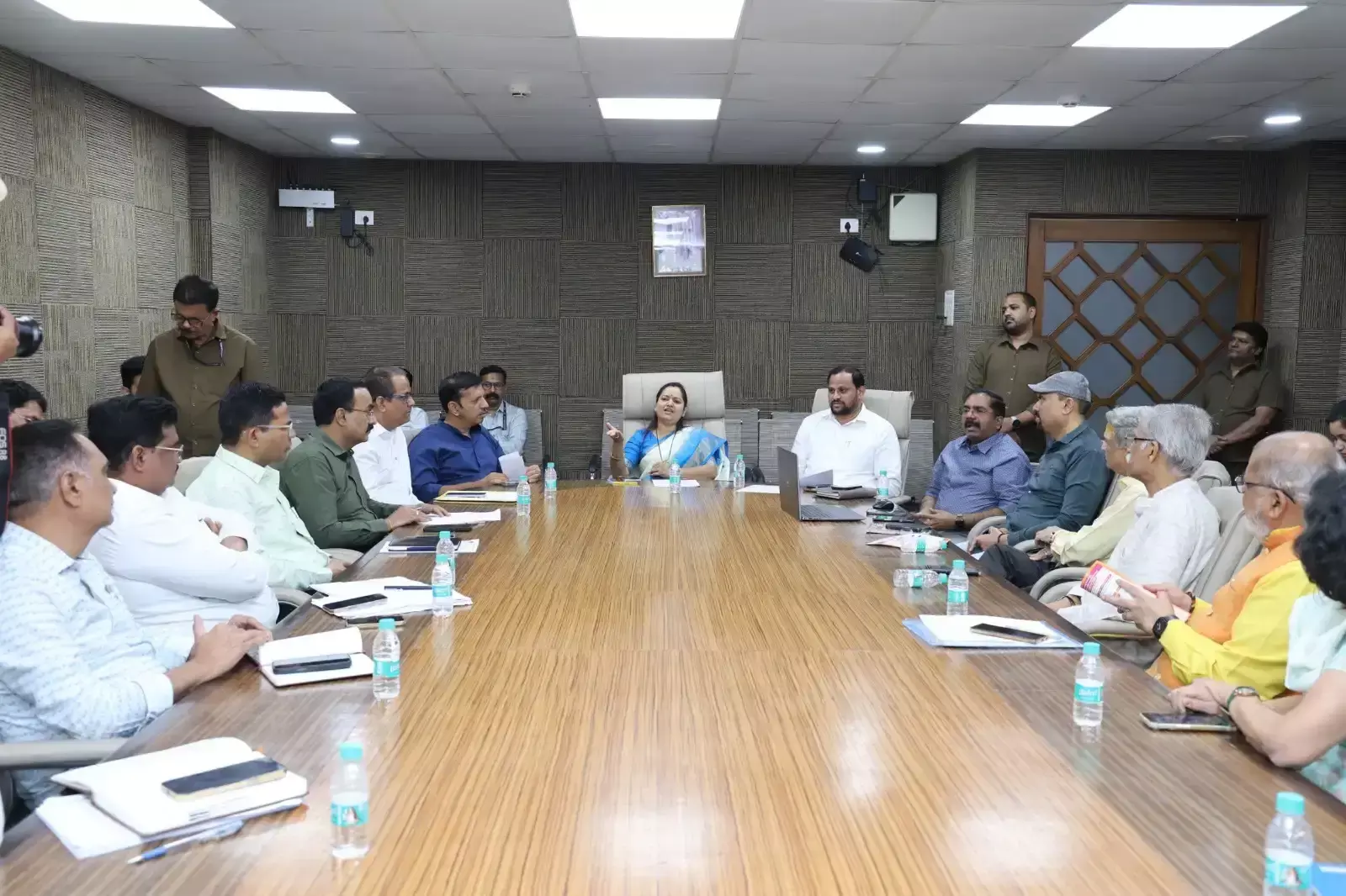 Mumbai: महापौर ने नववर्ष यात्रा में सहभागिता की अपील की Mumbai: महापौर ने नववर्ष यात्रा में सहभागिता की अपील की
