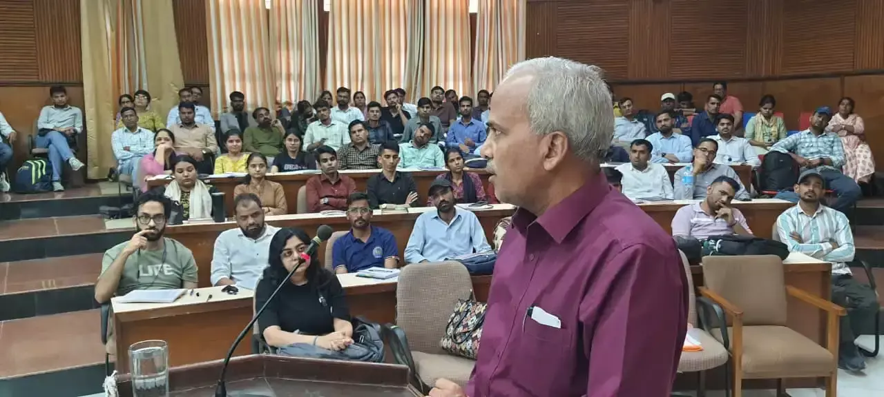 Ajmer: कर्मयोग की अवधारणा आज के शोध में भी उपयोगी: प्रो. अग्रवाल