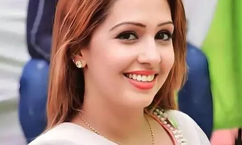 Punjab: भारतीय मूल की सोशल मीडिया इन्फ्लुएंसर नैन्सी ग्रेवाल की कनाडा में हत्या Punjab: भारतीय मूल की सोशल मीडिया इन्फ्लुएंसर नैन्सी ग्रेवाल की कनाडा में हत्या
