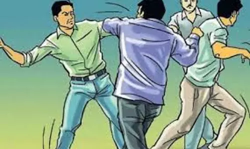 Nahan: रानीताल बाग में विवाद के बाद मारपीट, तीन आरोपी नामजद Nahan: रानीताल बाग में विवाद के बाद मारपीट, तीन आरोपी नामजद