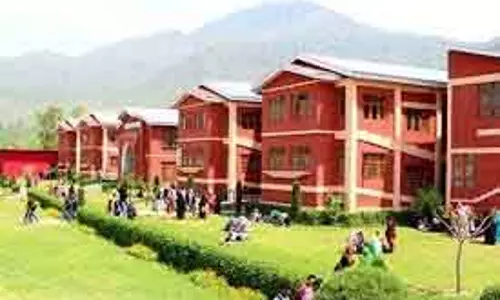 IUST ने छात्रों के लिए उच्च प्रौद्योगिकी तत्परता तंत्र स्थापित किया IUST ने छात्रों के लिए उच्च प्रौद्योगिकी तत्परता तंत्र स्थापित किया