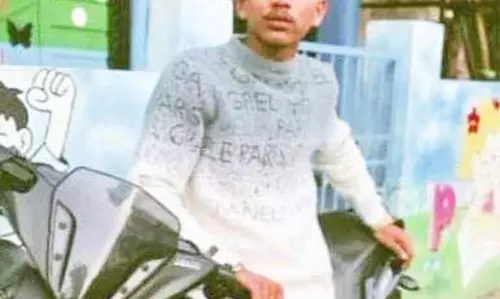 भाटापारा शहर में हत्या, युवक पर चाकूबाजी की बड़ी वारदात भाटापारा शहर में हत्या, युवक पर चाकूबाजी की बड़ी वारदात