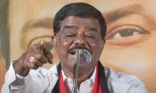 DMK के मंच अध्यक्ष को अश्लील टिप्पणी के लिए 2 साल की जेल की सजा निलंबित