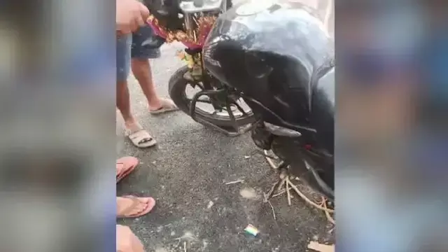 Nayagarh: मोटरसाइकिल की टक्कर के बाद बाइक एक्सीडेंट में दो लोगों की मौत Nayagarh: मोटरसाइकिल की टक्कर के बाद बाइक एक्सीडेंट में दो लोगों की मौत