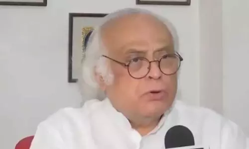 जयराम रमेश ने रूस से तेल खरीदने पर US की छूट पर केंद्र की आलोचना की, कहा- यह हमारी संप्रभुता पर हमला है