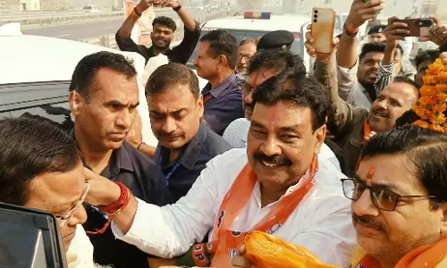 Kanpur: कानपुर दौरे पर पंकज चौधरी, कार्यकर्ताओं ने किया जोरदार स्वागत Kanpur: कानपुर दौरे पर पंकज चौधरी, कार्यकर्ताओं ने किया जोरदार स्वागत