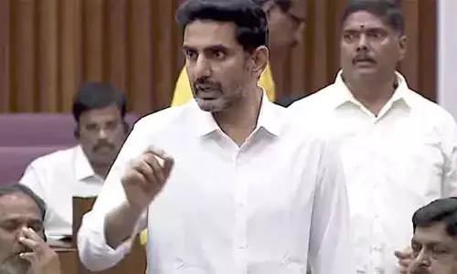 हम AP में इलेक्ट्रॉनिक मैन्युफैक्चरिंग क्लस्टर को बढ़ावा देंगे: Minister Nara Lokesh हम AP में इलेक्ट्रॉनिक मैन्युफैक्चरिंग क्लस्टर को बढ़ावा देंगे: Minister Nara Lokesh