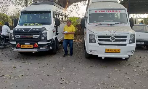 मनीमाजरा में MC की कार्रवाई में 14 गाड़ियां ज़ब्त की गईं