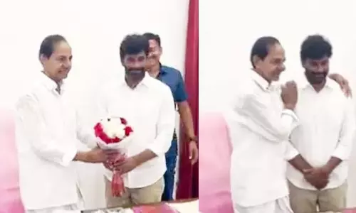 बाल्का सुमन ने BRS प्रमुख केसीआर से मुलाकात की बाल्का सुमन ने BRS प्रमुख केसीआर से मुलाकात की