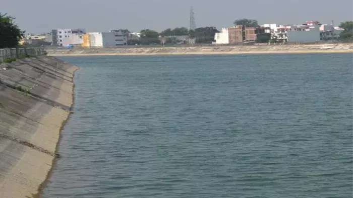 Farrukhabad: कुठला झील के विकास को लेकर सांसद की पहल