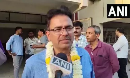 UPSC टॉपर अनुज अग्निहोत्री की सफलता पर पिता भावुक, बोले UPSC टॉपर अनुज अग्निहोत्री की सफलता पर पिता भावुक, बोले