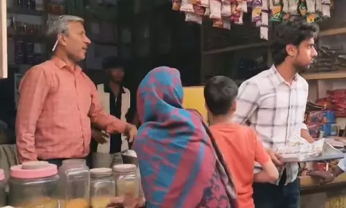 किराना दुकान के मालिक की बेटी आस्था जैन ने UPSC 2025 में AIR 9 हासिल की किराना दुकान के मालिक की बेटी आस्था जैन ने UPSC 2025 में AIR 9 हासिल की