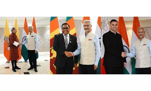 विदेश मंत्री ने रायसीना डायलॉग में माल्टा, मॉरीशस, भूटान और अन्य देशों के नेताओं से द्विपक्षीय बैठकें की विदेश मंत्री ने रायसीना डायलॉग में माल्टा, मॉरीशस, भूटान और अन्य देशों के नेताओं से द्विपक्षीय बैठकें की