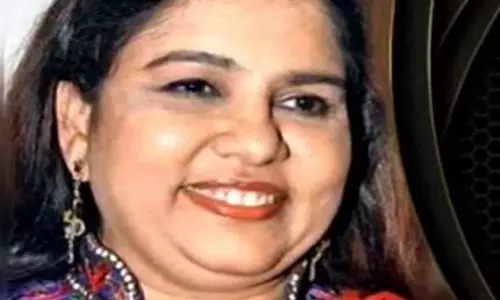 बर्थडे स्पेशल: जब भीड़ और अमिताभ बच्चन को सामने देख नर्वस हो गई थीं संगीत की Sadhna