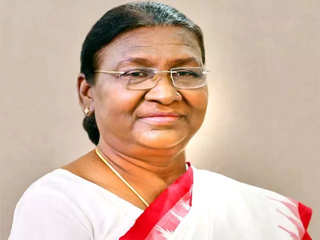 आज से राष्ट्रपति द्रौपदी मुर्मू पश्चिम बंगाल दौरे पर आज से राष्ट्रपति द्रौपदी मुर्मू पश्चिम बंगाल दौरे पर