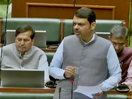 Maharashtra: महाराष्ट्र के मुख्यमंत्री देवेंद्र फडणवीस आज पेश करेंगे 2026–27 का बजट Maharashtra: महाराष्ट्र के मुख्यमंत्री देवेंद्र फडणवीस आज पेश करेंगे 2026–27 का बजट