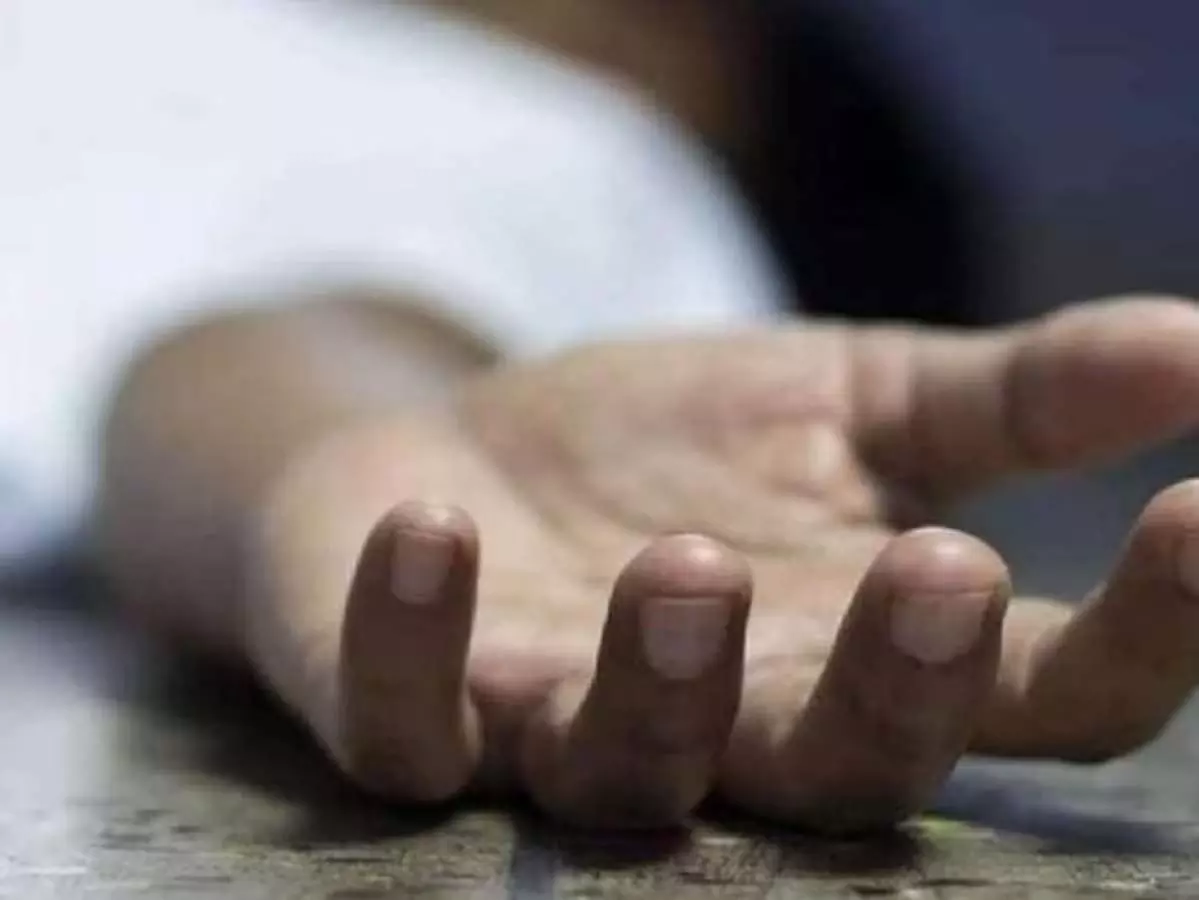 बीमारी से परेशान होकर व्यापारी ने की खुदकुशी बीमारी से परेशान होकर व्यापारी ने की खुदकुशी
