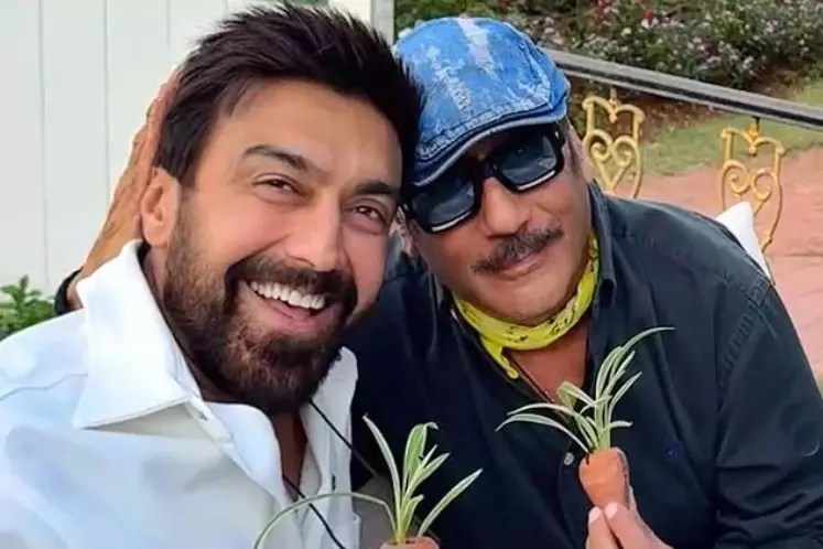 Ashish Chowdhry ने जैकी श्रॉफ के साथ बिताए आत्मीय पल Ashish Chowdhry ने जैकी श्रॉफ के साथ बिताए आत्मीय पल