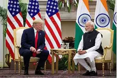 US ने भारत को रूस से कच्चा तेल खरीदने की अनुमति दे दी US ने भारत को रूस से कच्चा तेल खरीदने की अनुमति दे दी