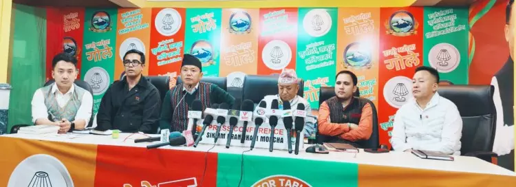 Sikkim : चामलिंग का सत्ता में लौटने का सपना, सपना ही रहेगा एसकेएम Sikkim : चामलिंग का सत्ता में लौटने का सपना, सपना ही रहेगा एसकेएम