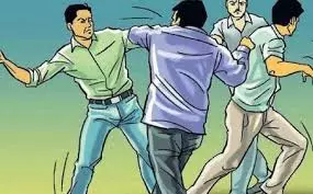 Nahan: रानीताल बाग में विवाद के बाद मारपीट, तीन आरोपी नामजद Nahan: रानीताल बाग में विवाद के बाद मारपीट, तीन आरोपी नामजद