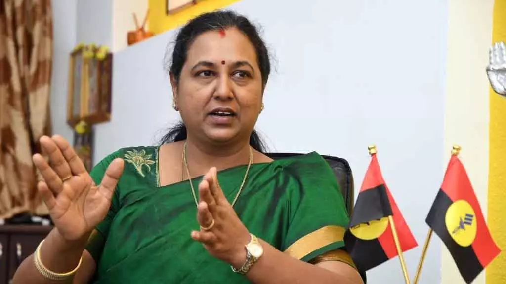 DMDK ने साफ किया कि उसने डीएमके से डिप्टी सीएम का पद नहीं मांगा DMDK ने साफ किया कि उसने डीएमके से डिप्टी सीएम का पद नहीं मांगा