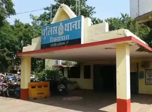 बोरियाखुर्द आरडीए कॉलोनी में बंधक बनाकर युवक के साथ लूटपाट बोरियाखुर्द आरडीए कॉलोनी में बंधक बनाकर युवक के साथ लूटपाट