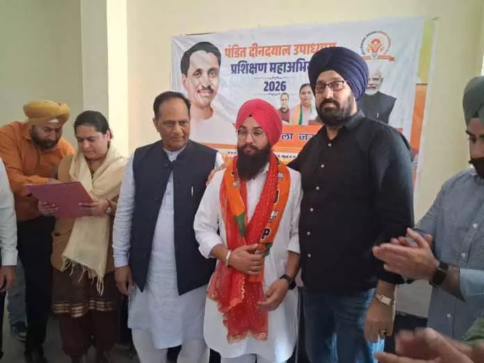 Nalwa ने भाजपा को पार्टी विद डिफरेंस बताया Nalwa ने भाजपा को पार्टी विद डिफरेंस बताया