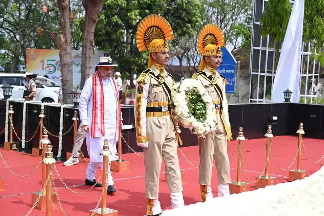 अमित शाह का ओडिशा दौरा: गृह मंत्री ने नक्सल विरोधी ऑपरेशन में CISF की भूमिका की तारीफ की अमित शाह का ओडिशा दौरा: गृह मंत्री ने नक्सल विरोधी ऑपरेशन में CISF की भूमिका की तारीफ की