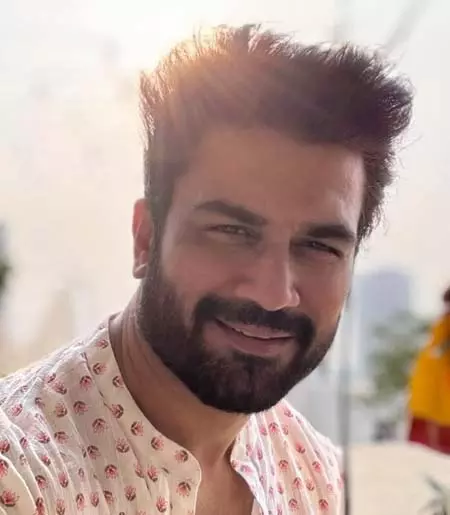 कलाकार के तौर पर कड़ी मेहनत करता हूं, बाकी सब किस्मत का खेल: शरद केलकर कलाकार के तौर पर कड़ी मेहनत करता हूं, बाकी सब किस्मत का खेल: शरद केलकर
