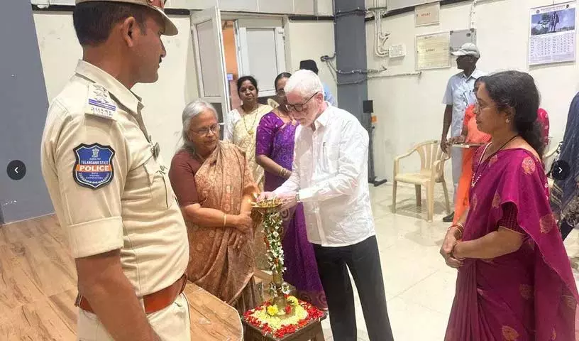MGU VC Prof. खाजा अल्ताफ हुसैन ने महिलाओं के अधिकारों की रक्षा करने का आग्रह किया MGU VC Prof. खाजा अल्ताफ हुसैन ने महिलाओं के अधिकारों की रक्षा करने का आग्रह किया