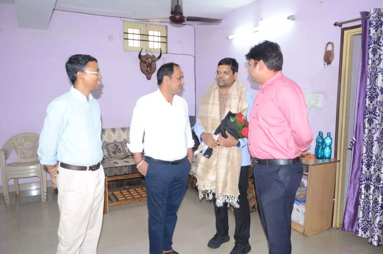 जिले के संजय डहरिया का UPSC में हुआ चयन जिले के संजय डहरिया का UPSC में हुआ चयन