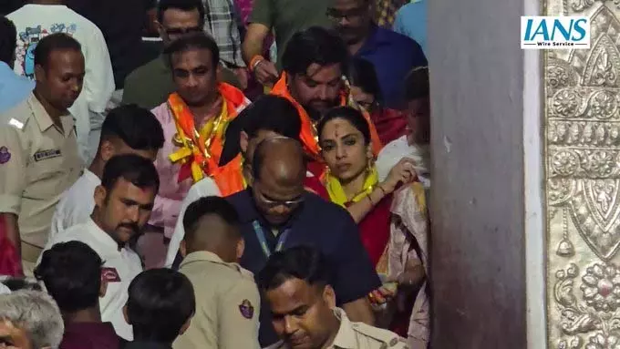 अभिनेता नागा चैतन्य ने भगवान जगन्नाथ के दर्शन किए, आशीर्वाद के लिए किया मंदिर दर्शन अभिनेता नागा चैतन्य ने भगवान जगन्नाथ के दर्शन किए, आशीर्वाद के लिए किया मंदिर दर्शन