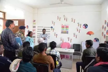 अपर मुख्य सचिव मनोज पिंगुआ ने पुनर्वास केंद्र का किया निरीक्षण अपर मुख्य सचिव मनोज पिंगुआ ने पुनर्वास केंद्र का किया निरीक्षण