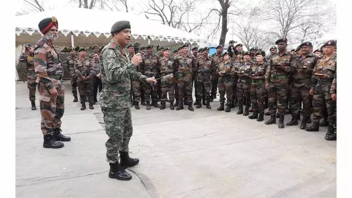 Nagaland: DGAR ने ऑपरेशन की तैयारियों का रिव्यू, वेलफेयर सुविधाओं का उद्घाटन किया Nagaland: DGAR ने ऑपरेशन की तैयारियों का रिव्यू, वेलफेयर सुविधाओं का उद्घाटन किया