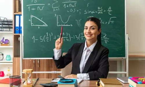 शिक्षित, अकुशल शिक्षित, अकुशल