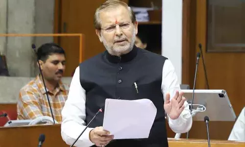 नई टेक्नोलॉजी अपनाएं, गन्ने की खेती की लागत कम करें: Haryana के किसानों से मंत्री ने कहा नई टेक्नोलॉजी अपनाएं, गन्ने की खेती की लागत कम करें: Haryana के किसानों से मंत्री ने कहा
