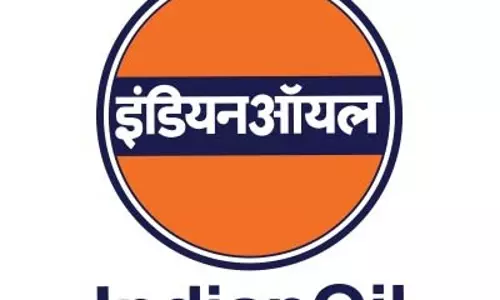पेट्रोल-डीजल कमी की अफवाहें निराधार, पर्याप्त स्टॉक उपलब्ध: इंडियन ऑयल पेट्रोल-डीजल कमी की अफवाहें निराधार, पर्याप्त स्टॉक उपलब्ध: इंडियन ऑयल