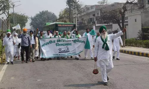 Karnal में भारत-अमेरिका व्यापार समझौते के खिलाफ किसानों ने मार्च निकाला Karnal में भारत-अमेरिका व्यापार समझौते के खिलाफ किसानों ने मार्च निकाला