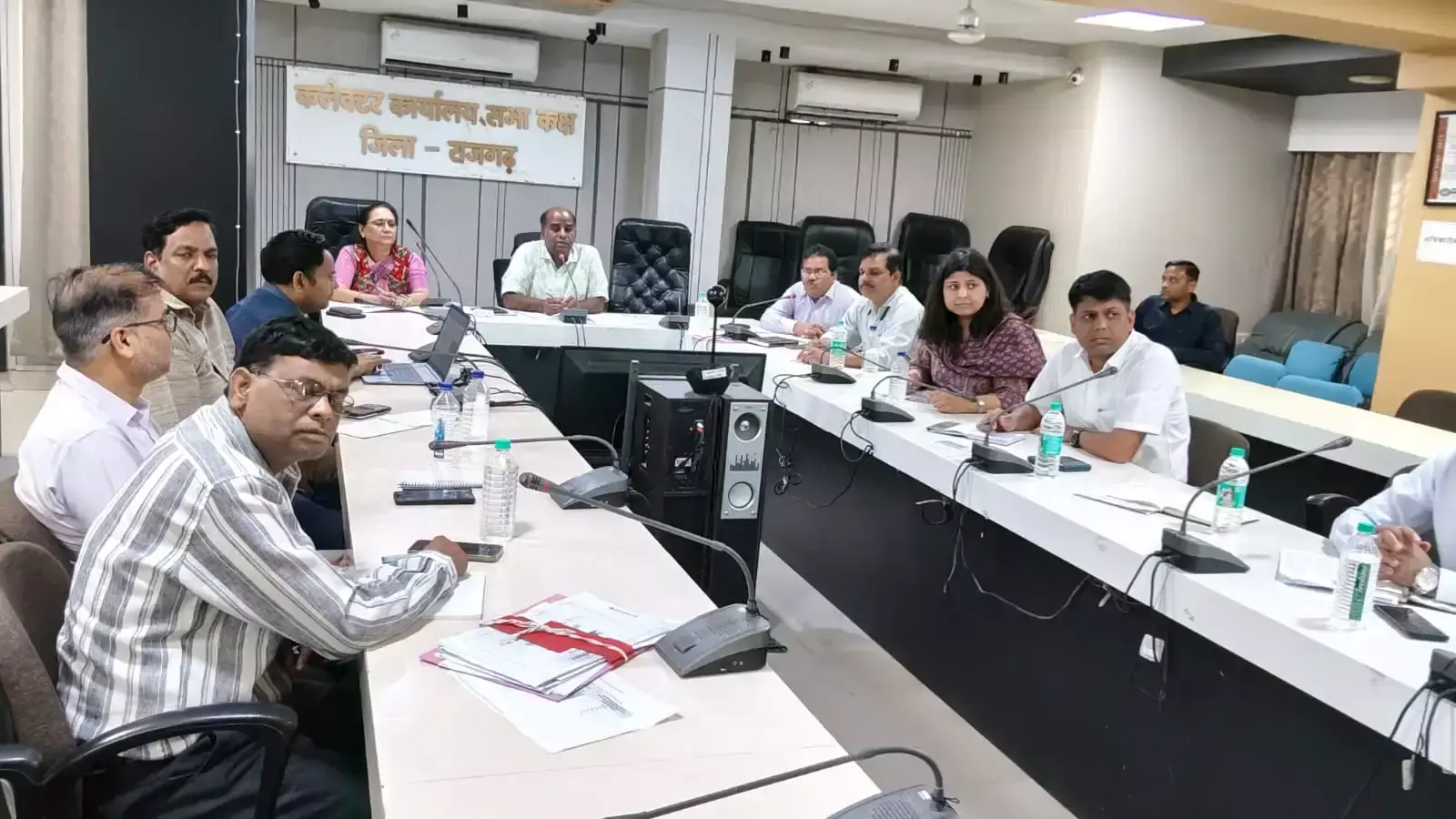 Rajgarh: एचपीवी अभियान की धीमी प्रगति पर जताई नाराजगी