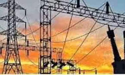 SRINAGAR केपीडीसीएल ने बिजली बंद कर दी