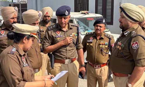 Malerkotla police ने तलाशी अभियान चलाया, ड्रग तस्करों पर कार्रवाई तेज की