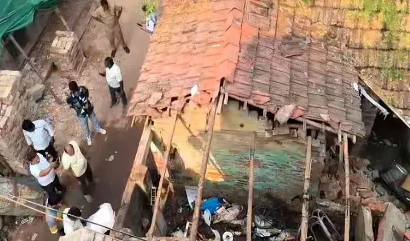 Kolkata के बंद क्लब हाउस में क्रूड बम फटा, किसी के घायल होने की खबर नहीं