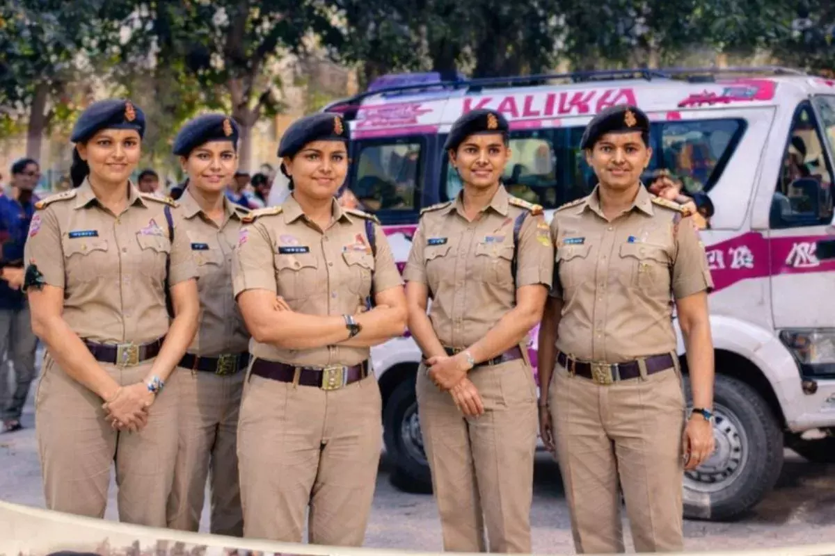 Jaipur: छेड़छाड़ करने वालों पर कालिका की सख्त कार्रवाई Jaipur: छेड़छाड़ करने वालों पर कालिका की सख्त कार्रवाई