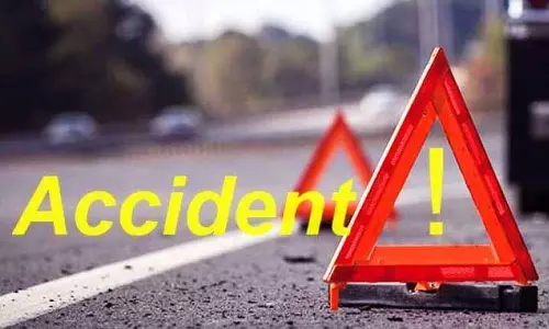 Bhubaneswar के बाहरी इलाके में भीषण दुर्घटना में तीन युवकों की मौत Bhubaneswar के बाहरी इलाके में भीषण दुर्घटना में तीन युवकों की मौत