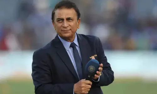 गावस्कर ने सेमीफाइनल में शानदार प्रदर्शन के लिए अक्षर की तारीफ की