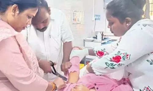Gop में कॉलेज की लड़की पर हत्या की कोशिश Gop में कॉलेज की लड़की पर हत्या की कोशिश