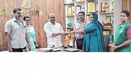 Kerala : ग्रीन कर्मा सेना ने कचरे के साथ मिले नोट के मालिक को ढूंढ निकाला