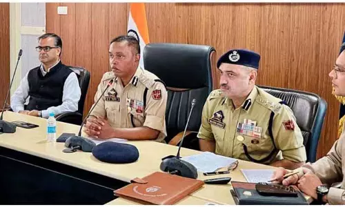 IGP Jammu ने इलेक्ट्रॉनिक सर्विलांस पर ट्रेनिंग का उद्घाटन किया IGP Jammu ने इलेक्ट्रॉनिक सर्विलांस पर ट्रेनिंग का उद्घाटन किया